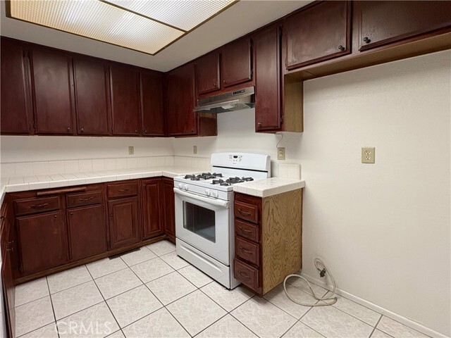 Building Photo - 1683 N Mountain Ave