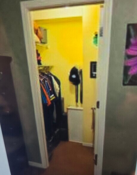 Building Photo - 401 S 1st St