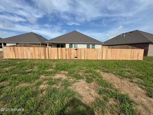 Building Photo - 9239 Garrett Rd