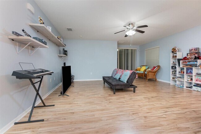 Building Photo - 1569 Tamarind Rd