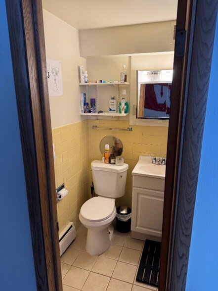 Primary Photo - 3315 Harvey St