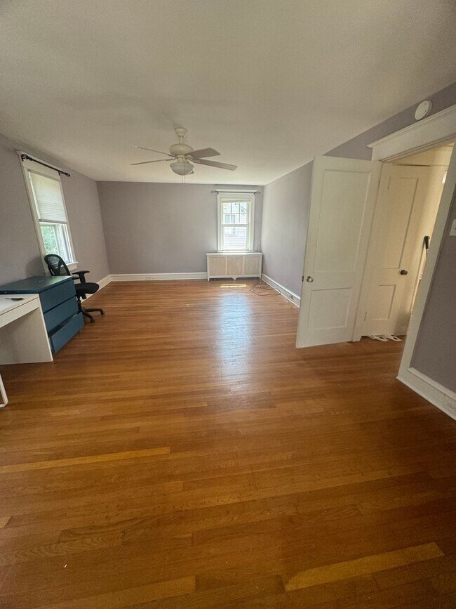 Building Photo - Upper Darby  rental. Ready to tour.