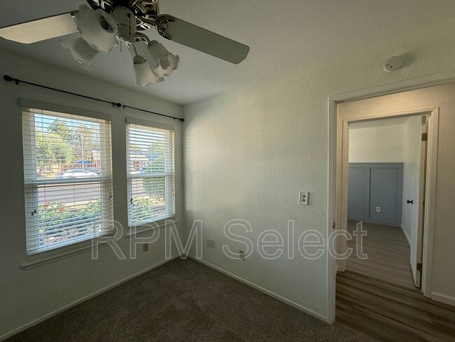 Building Photo - 8670 Sumerlin Ct