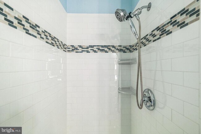 Building Photo - 42385 Trellis Square