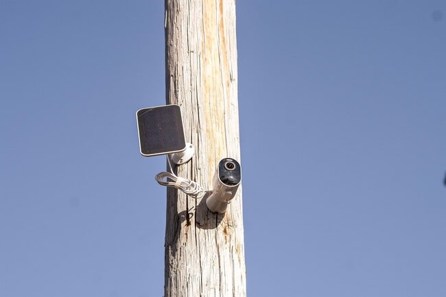 Building Photo - 1243 E Dawn Dr