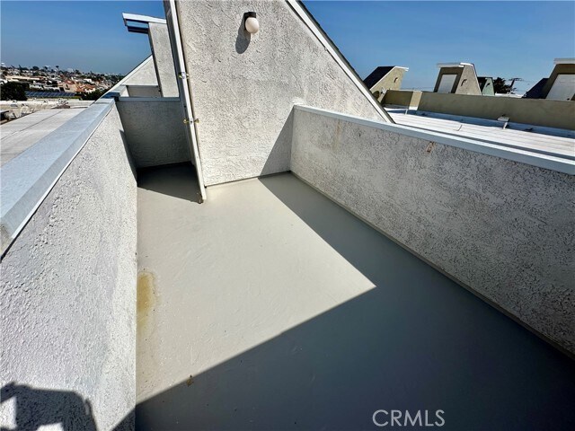 Building Photo - 1815 Armour Ln