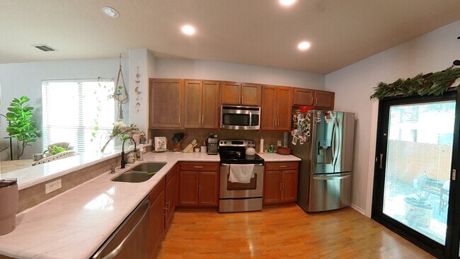 Building Photo - 6102 S Jolie Ct