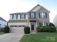 Building Photo - 207 Elba Dr