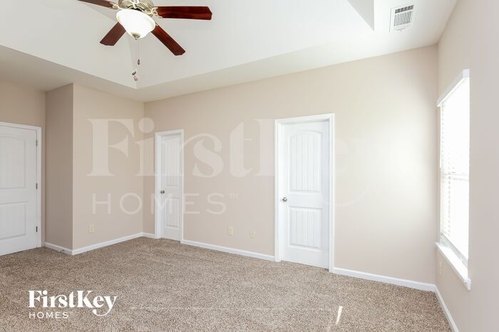 Building Photo - 1751 Tugalo Dr