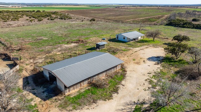 Building Photo - 6506 FM 913, Stephenville, TX 76401