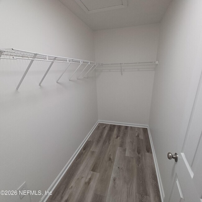 Building Photo - 575 Oakleaf Plantation Pkwy