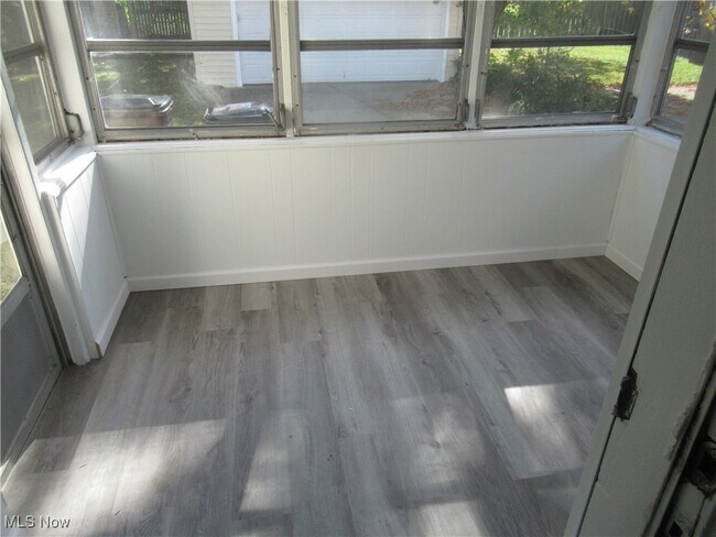 Building Photo - 8005 Bremen Ave