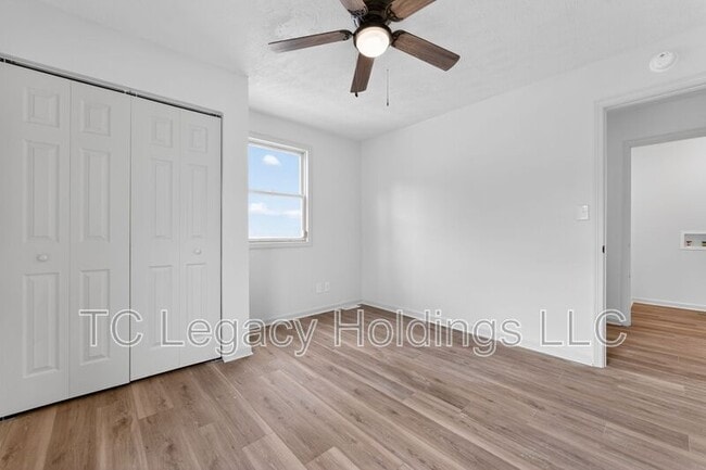 Building Photo - 127 Haymond Hwy