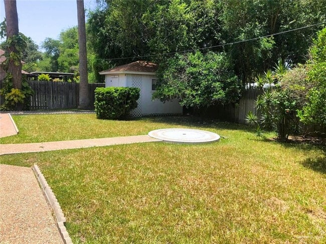Building Photo - 1216 W Heron Ct