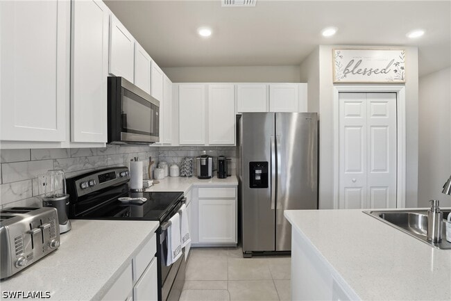 Building Photo - 15388 Wildflower Cir