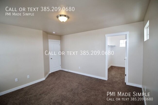 Building Photo - 14779 Stonehenge Pl