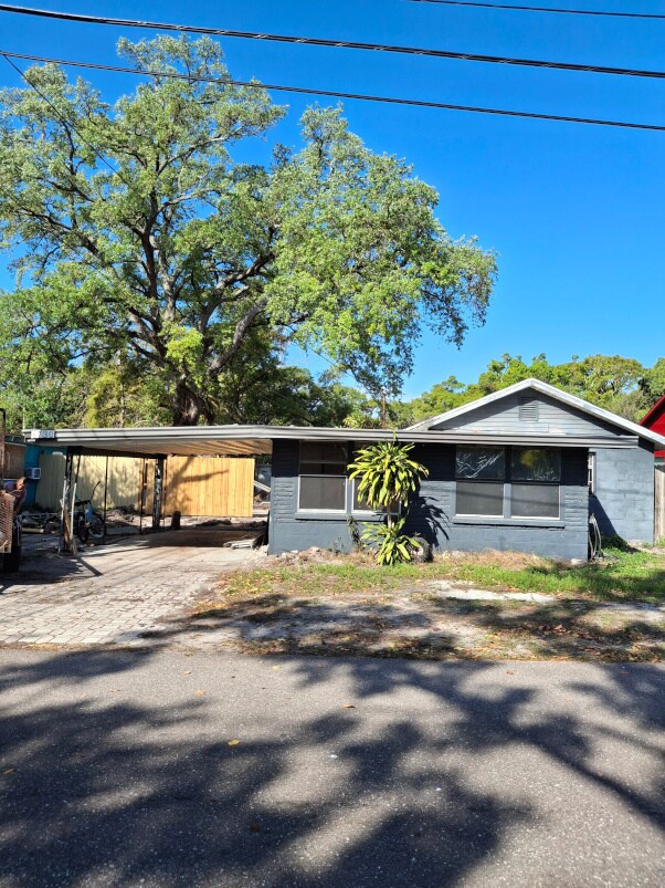 Building Photo - 4730 68th Ln N