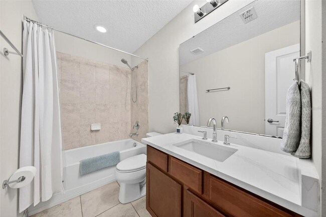 Building Photo - 5103 Caspian St