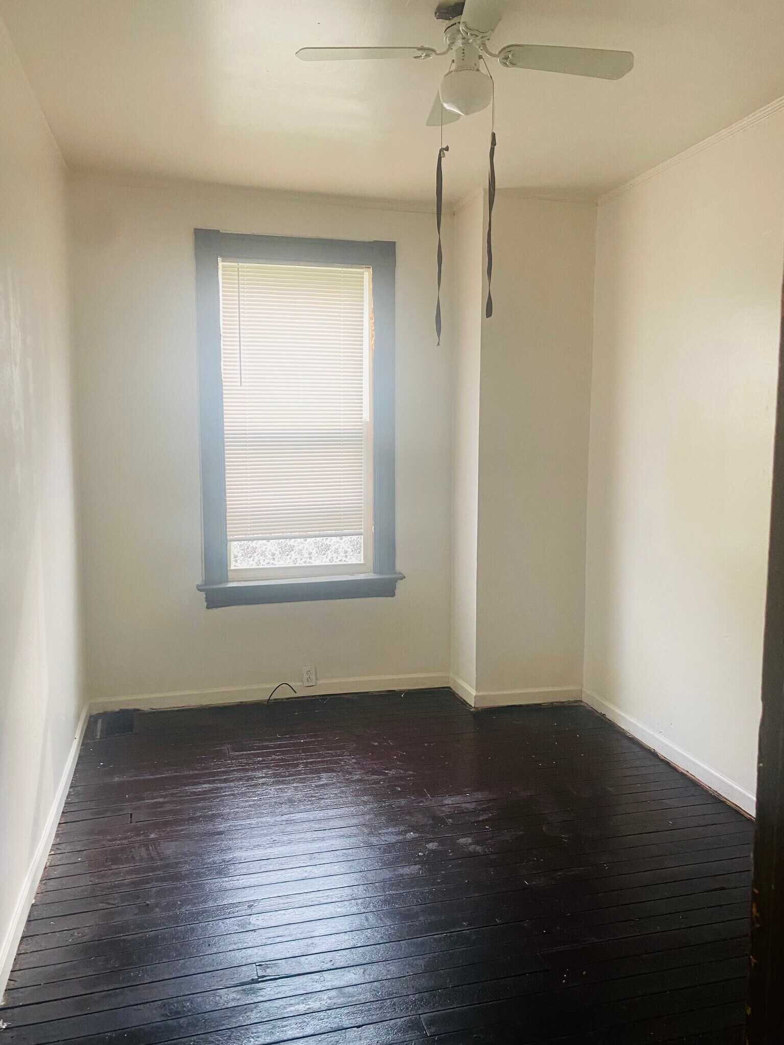 Building Photo - 336 Christian Ave