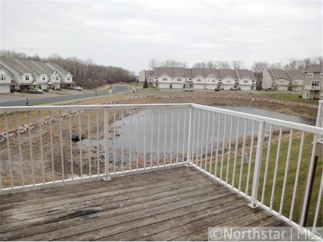 Building Photo - 5066 Fountain Lane N