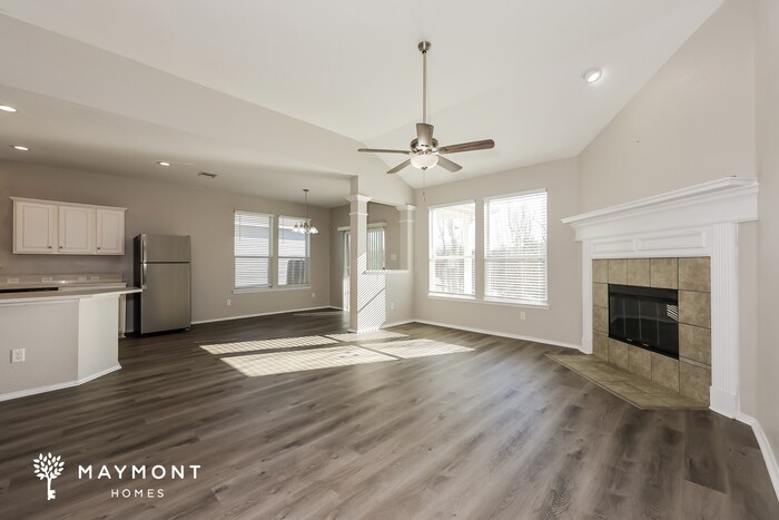 Building Photo - 2625 Gardendale Dr