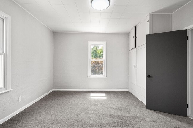 Building Photo - Cozy 3 bedroom home in Penn Hills availabl...