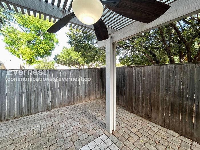 Building Photo - 2992 Harbinger Ln