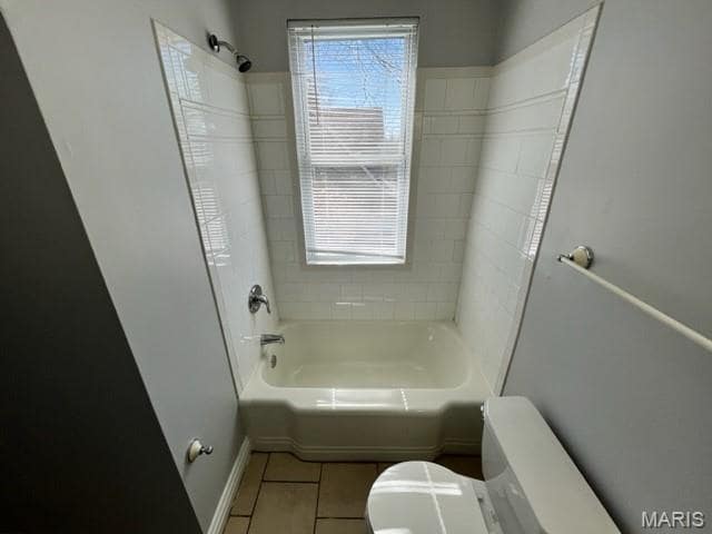 Building Photo - 7148 Kensington Ave