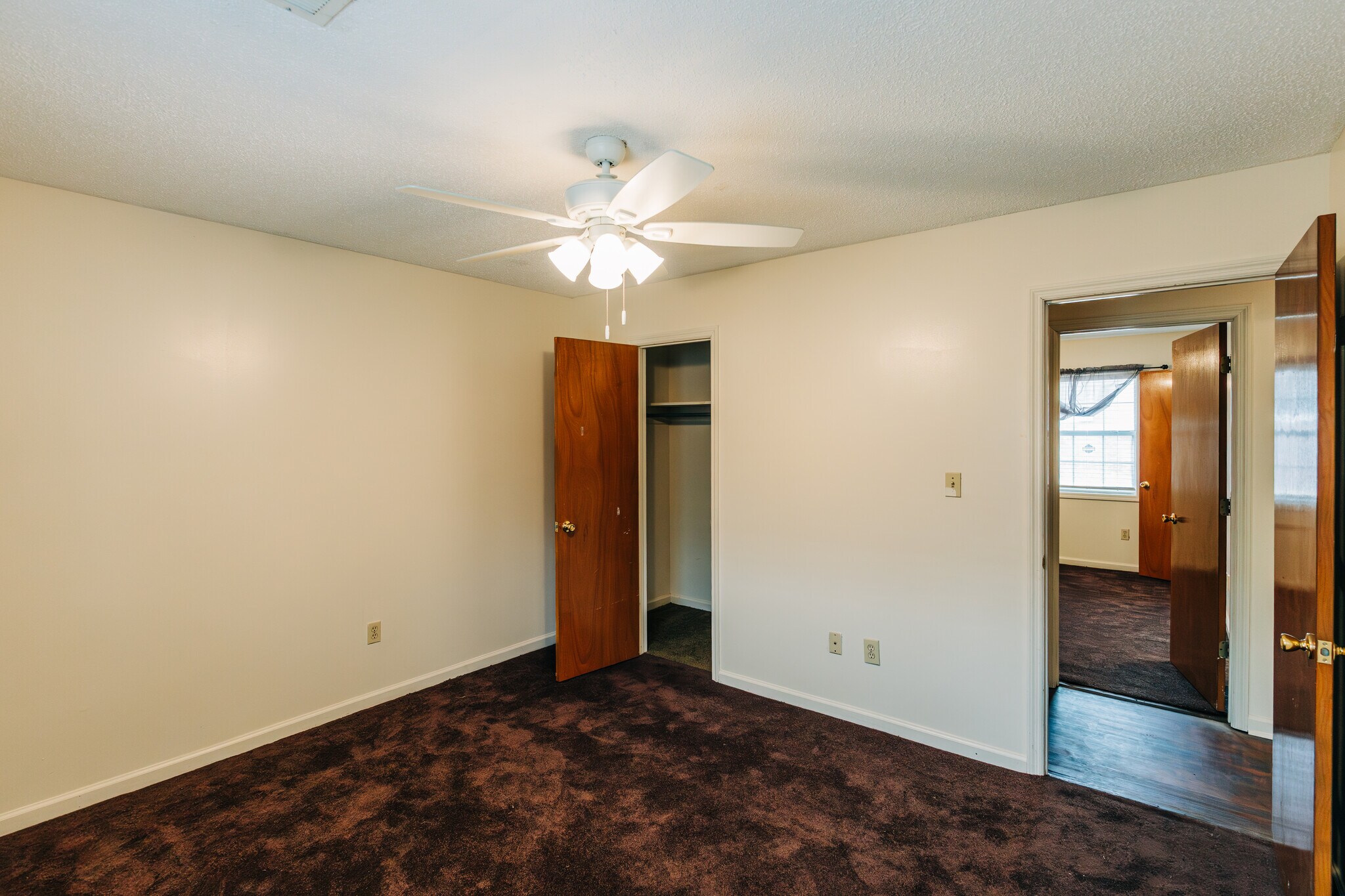 Building Photo - 1202 Douglas MacArthur St