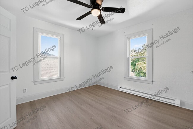 Building Photo - 316 Harrison St