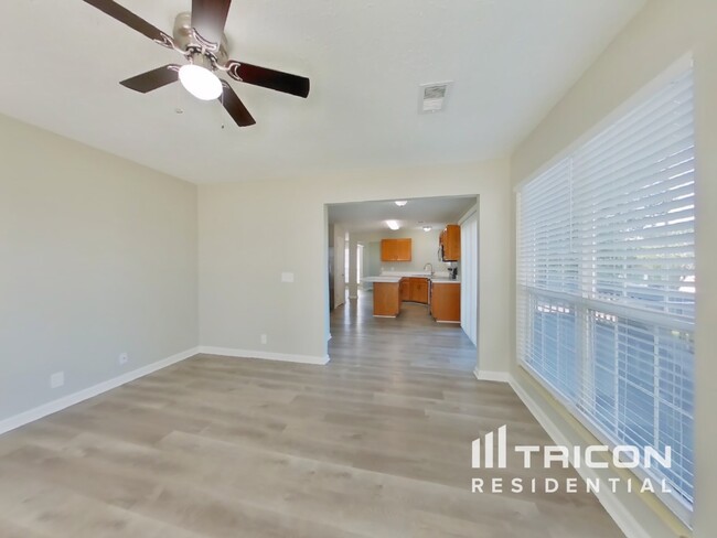 Building Photo - 1022 Ridge Trail