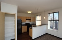 Interior Photo - Ingram Place