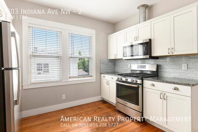 Building Photo - 303 Indiana Ave NW