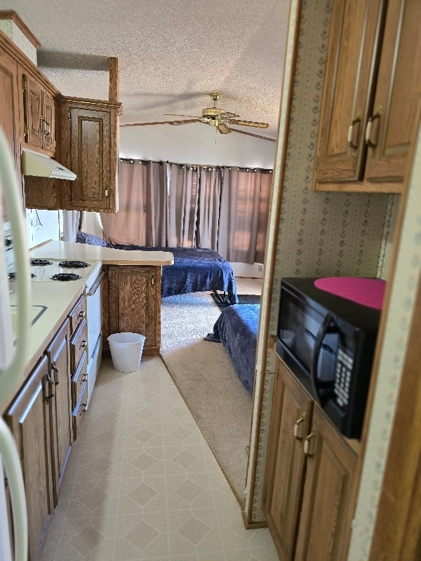 Building Photo - 4909 W Front Ave