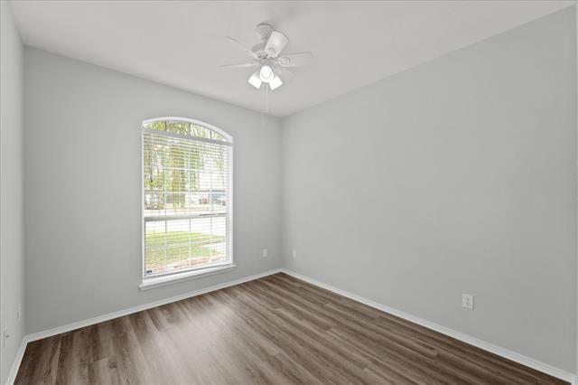 Building Photo - 804 Rowdy Dr