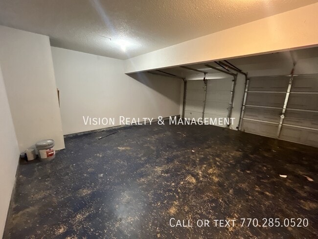 Building Photo - 4694 Glider Cir