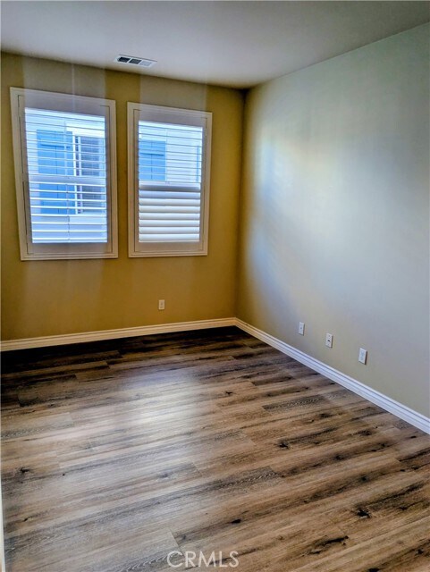 Building Photo - 42945 Avenida Amistad