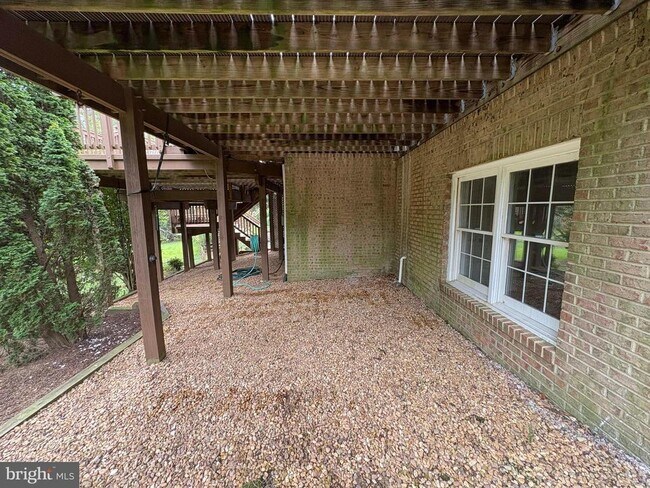 Building Photo - 1151 Fieldview Dr
