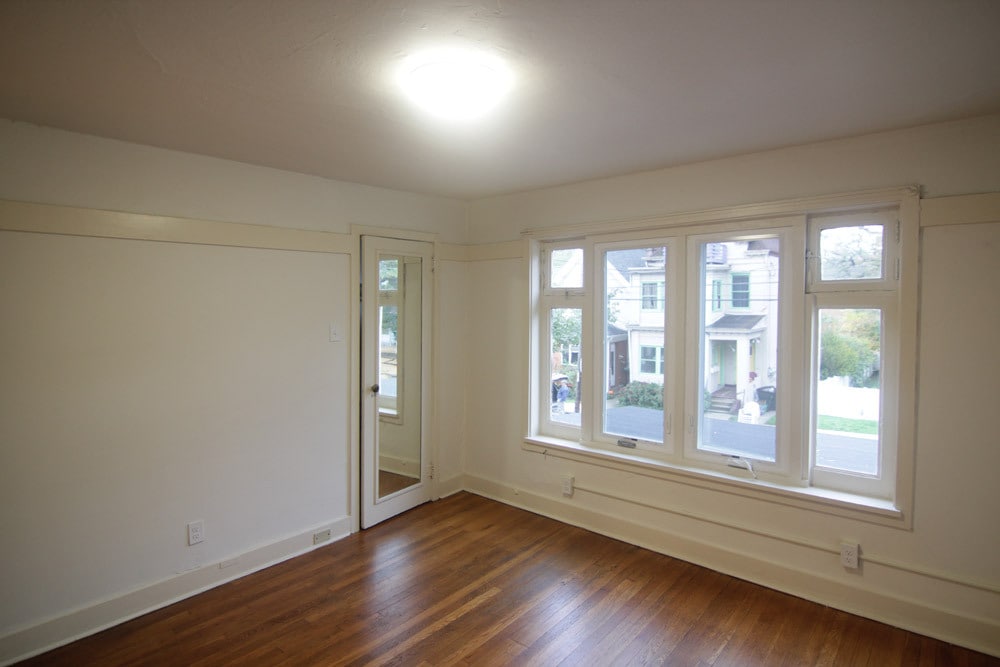 Building Photo - 425 Biddle Ave