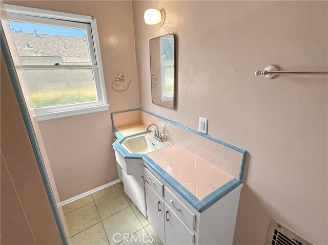 Building Photo - 440 S Lincoln Pl