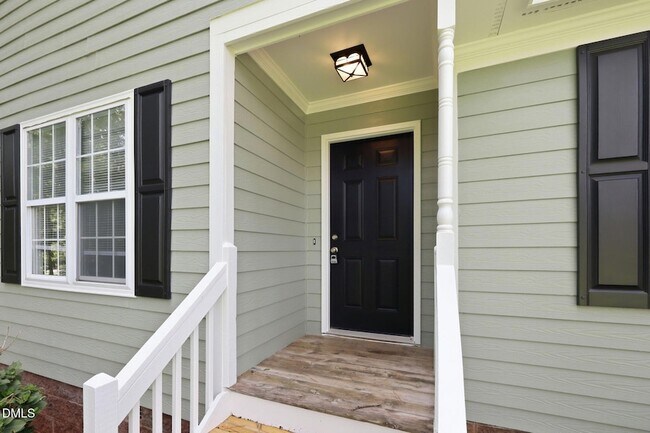 Building Photo - 108 Bristol Ct