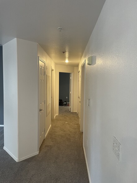 Building Photo - 2925 Wigwam Pky