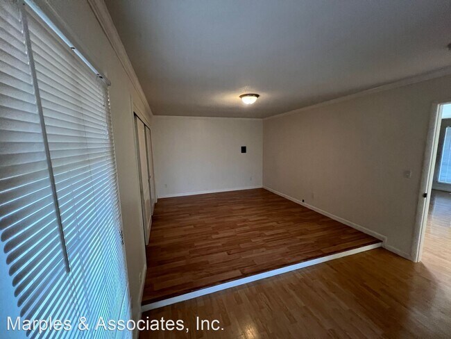 Building Photo - 3 br, 2 bath House - 2721 Empire Ave