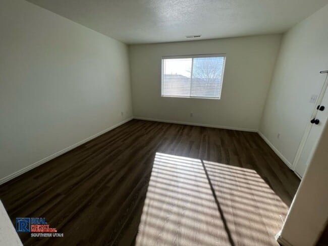 Building Photo - Great Condo on Evans Ridge
