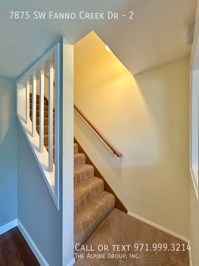 Building Photo - 7875 SW Fanno Creek Dr