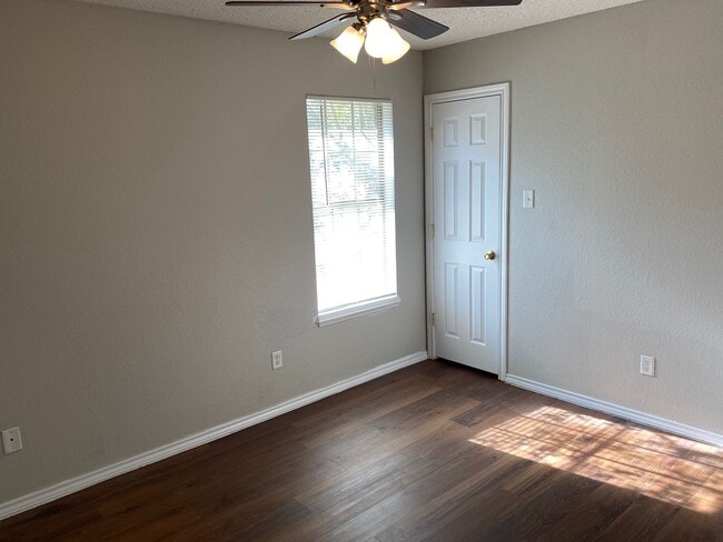 Building Photo - 113 Apache Trail