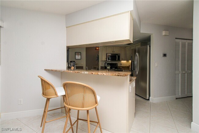 Building Photo - 213 Bay Meadows Dr