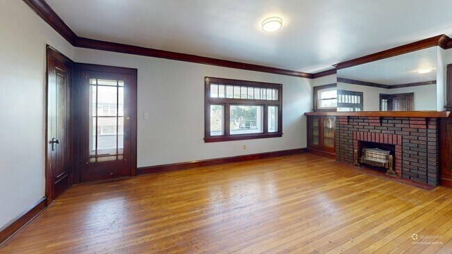 Building Photo - 4003 Behrwald Ave