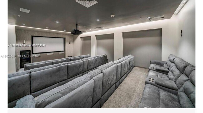 Building Photo - 10275 Collins Ave