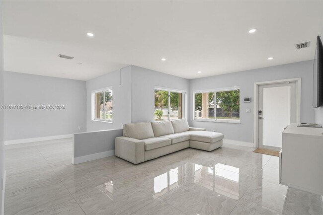 Building Photo - 11380 SW 180th St